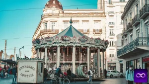 agence SEO à Montpellier : le Carrousel de la Comédie, place emblématique du centre-ville